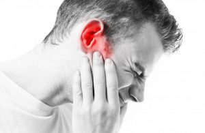pain in ear when swallowing
