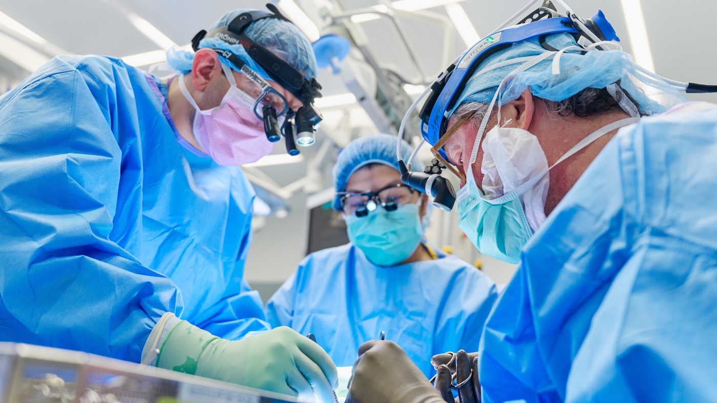 First Recipient of Modified Pig Kidney Who Marked An New