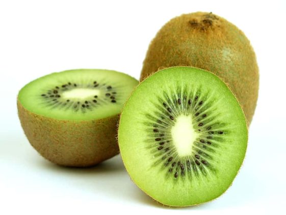 Discover the Incredible Health Benefits of Kiwi: Watch Our Video to Unleash This Superfruit's Power!