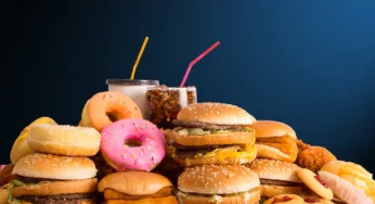 RISING CANCER CASES IN YOUTH: KEY FOODS TO AVOID FOR CANCER