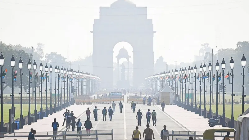 "Delhi Pollution Crisis: Watch This Video for Life-Saving Tips to Protect Your Health from Toxic Air!"