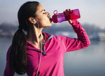 "Stay Hydrated, Stay Headache-Free: The Power of Water and Electrolyte Balance in Preventing Headaches"