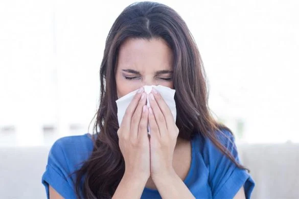 Flu Surge Hits Delhi-NCR: Seasonal Shifts & Pollution Fuel Health Crisis