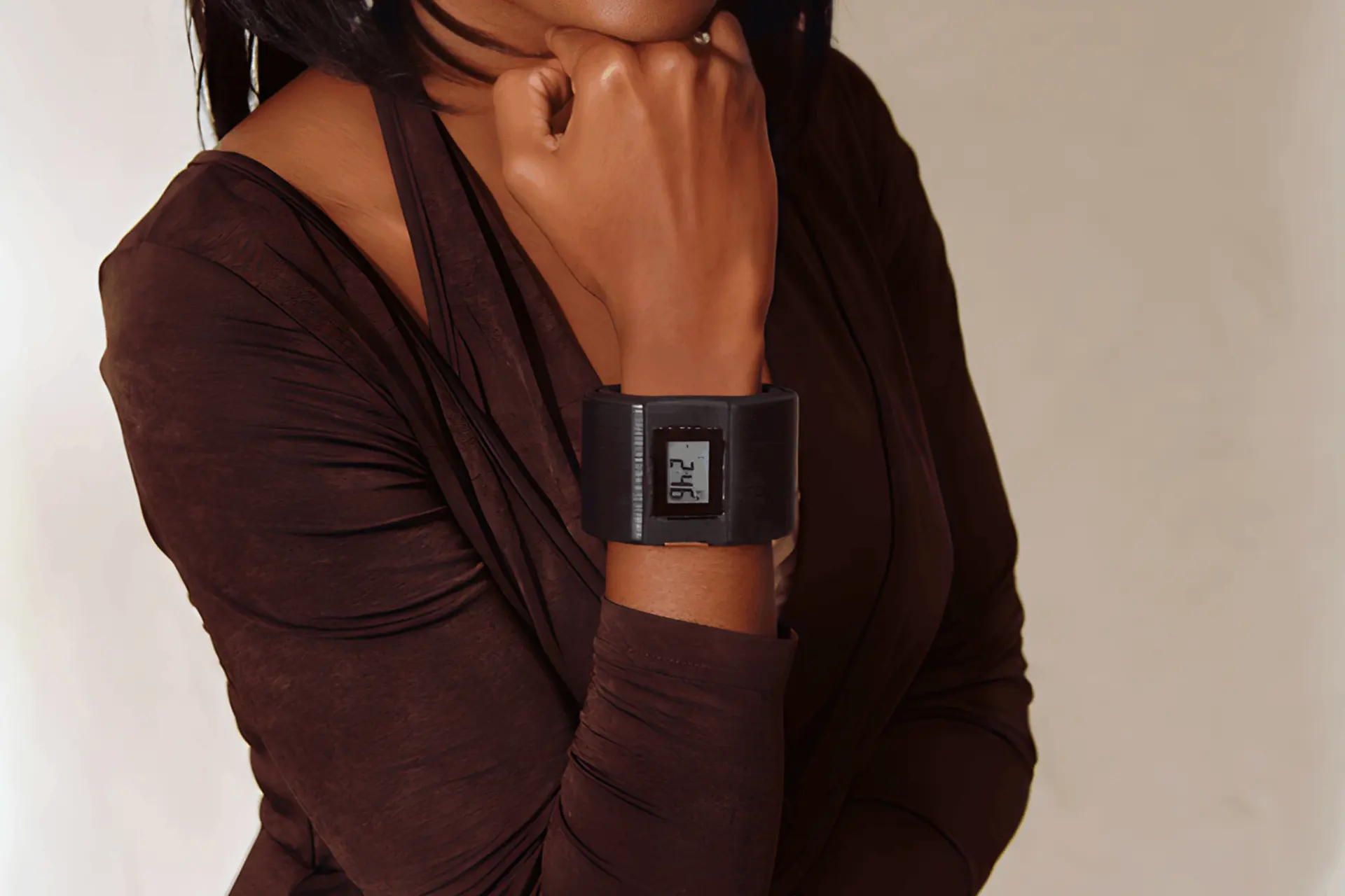 Smartwatch Danger: Are Hidden Chemicals Harming Your Skin?